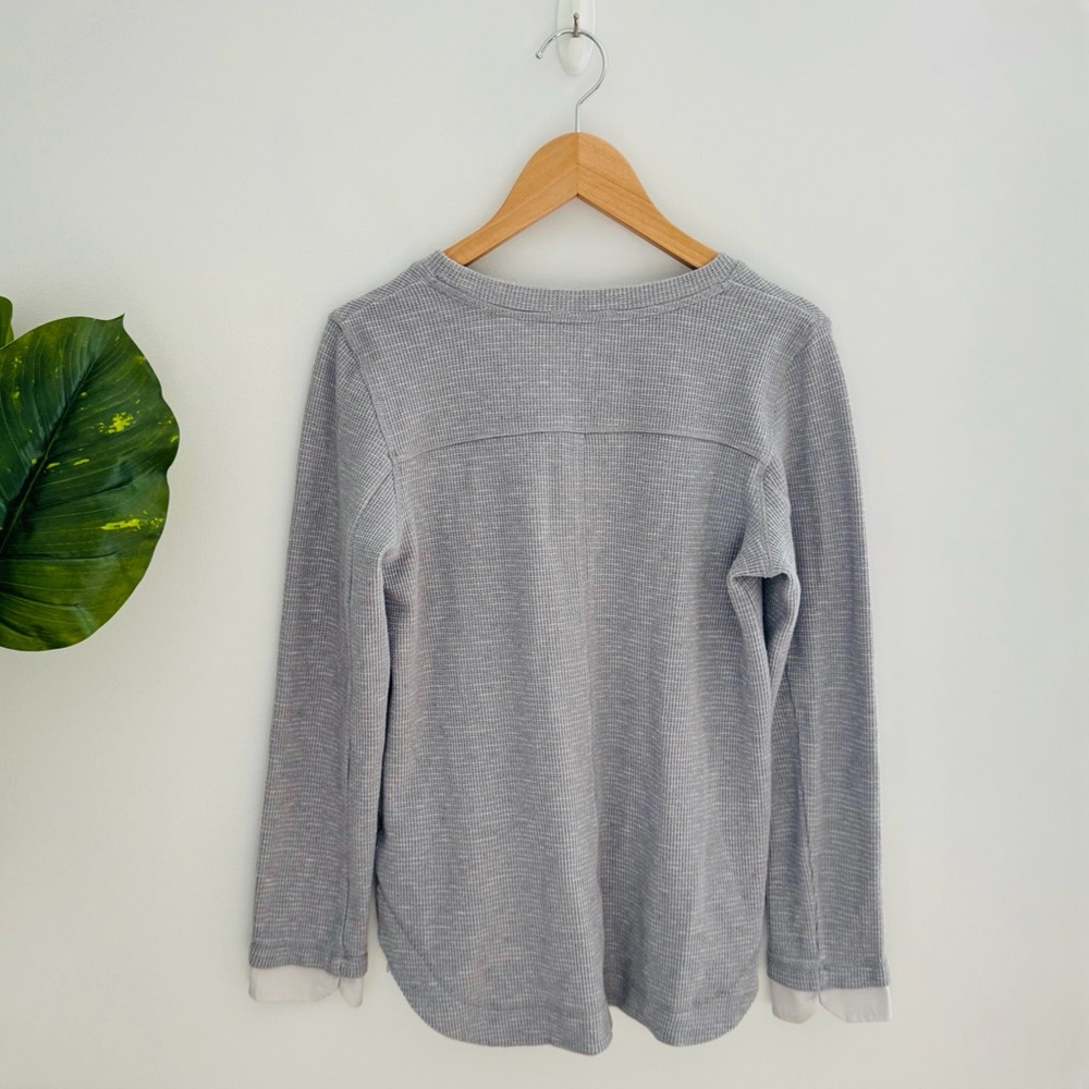 MARC NEW YORK | Textured Long Sleeve Sweater with Layered Hem Size Small - Picture 3 of 6